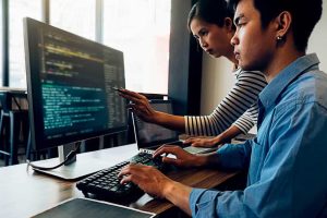 Coding Bootcamps and Digital Marketing Courses: A Comprehensive Review